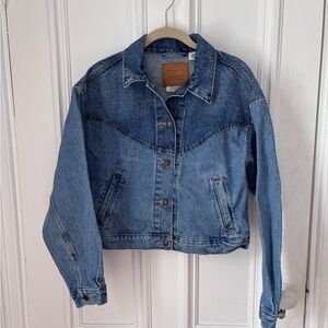 Levi’s Premium Shrunken 90’s Western Trucker Jacket Medium Indigo Wash Medium
